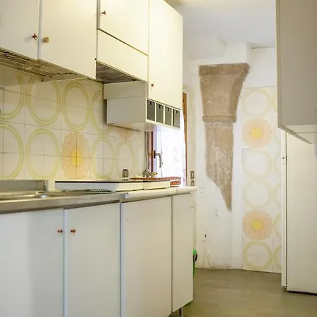 Andrea 2200 Apartman *