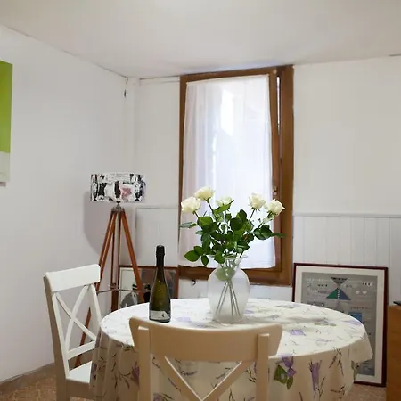 Apartman Andrea 2200 Velence